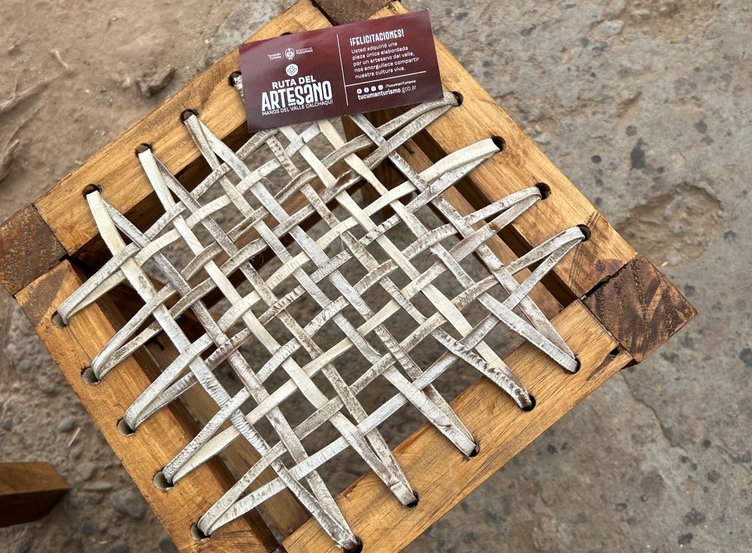 Artesanías en cuero y madera de Jesús Cancino (El Mollar)